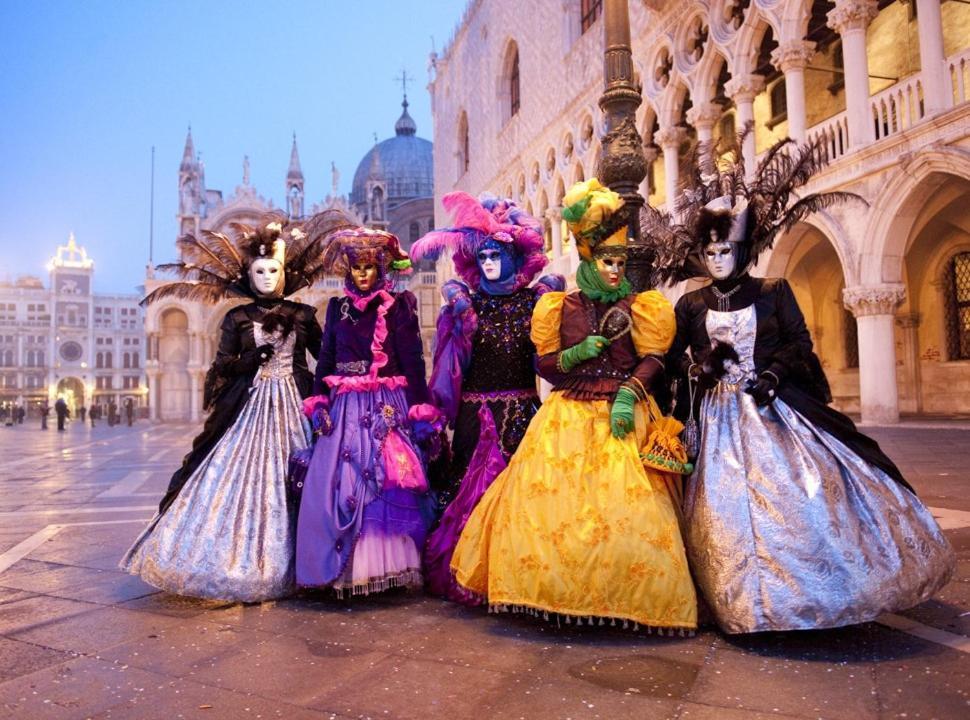 House Of Joy * Venedig